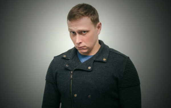 Мужчина с виноватым взглядом