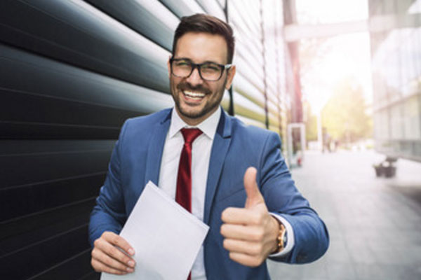 Счастливый мужчина