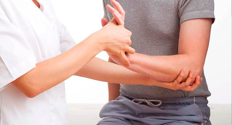 Лечение бурсита локтевого сустава медикаментами, народными средствами, хирургически Лечение бурсита локтевого сустава медикаментами, народными средствами, хирургически