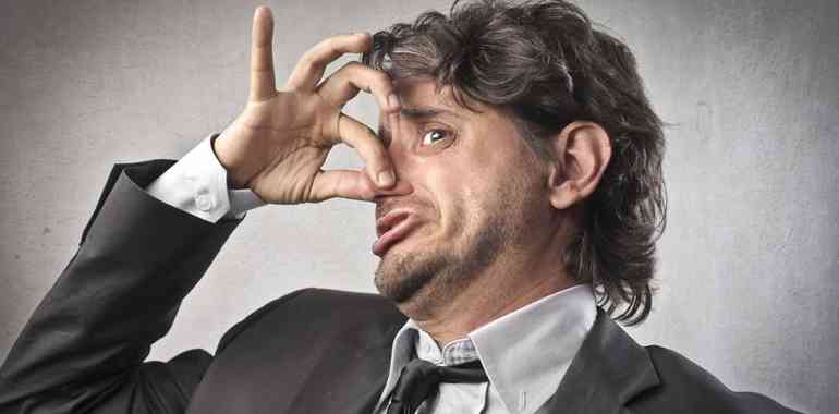 Почему запах мочи может становиться резким и неприятным? Это важно знать!