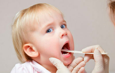 осмотр ребенка осмотр ребенка