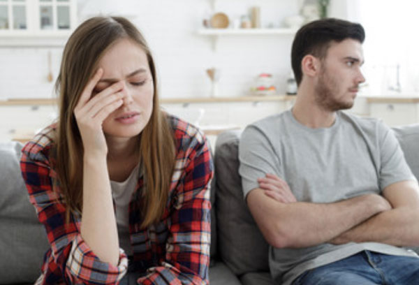 Пара уставшая друг от друга