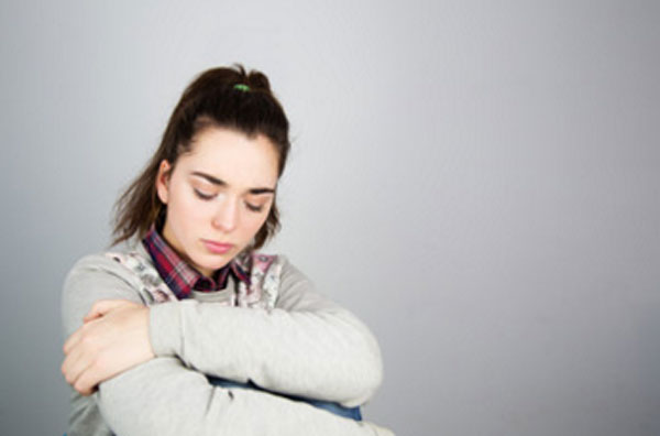 Грустная девочка подросток