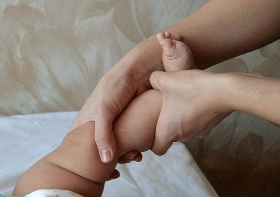 массаж ребенку при искривлении стоп