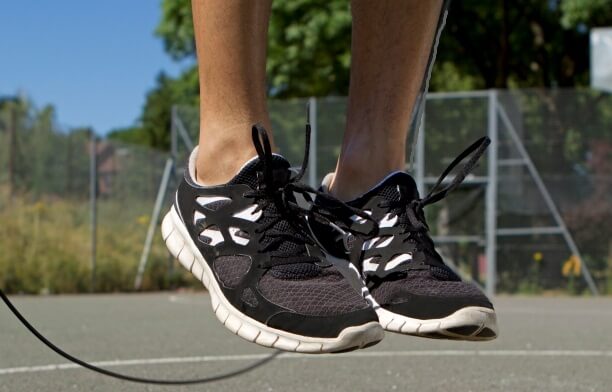 упражнения на скакалке